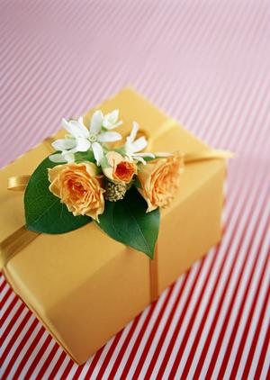 人気のカラコンは通販サイトで購入しよう